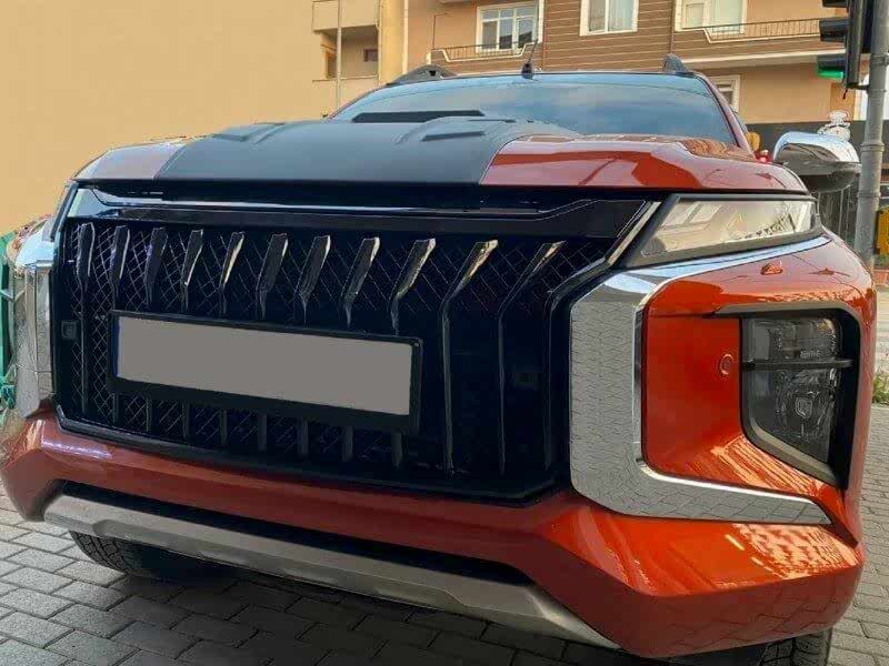 Mitsubishi L200 Ön Panjur