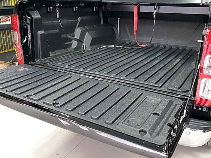 Ford Ranger Kasa İçi Havuz